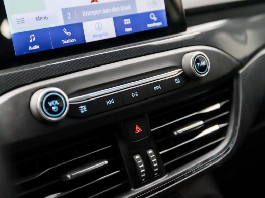 Ford Focus 1.5 EcoBoost ST Line Sport 150Pk Automaat (APPLE CARPLAY, GROOT NAVI, STUUR/STOELVERWARMING, GETI... ActivLease financial lease