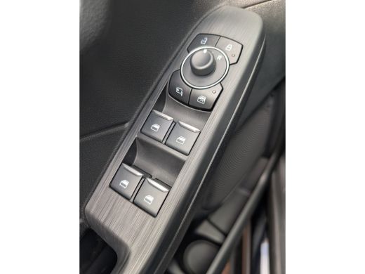 Ford Kuga 2.5 PHEV ST-Line X 225pk | Keyless | Dodehoek | Camera |  Adap. Cruise | Panoramadak | Elek. Trek... ActivLease financial lease