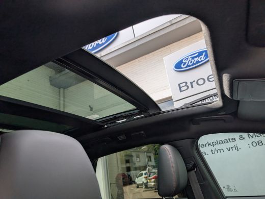 Ford Kuga 2.5 PHEV ST-Line X 225pk | Keyless | Dodehoek | Camera |  Adap. Cruise | Panoramadak | Elek. Trek... ActivLease financial lease