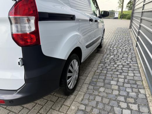 Ford Transit Courier 1.0 Trend Benzine Airco Cruise Pdc V+A ActivLease financial lease