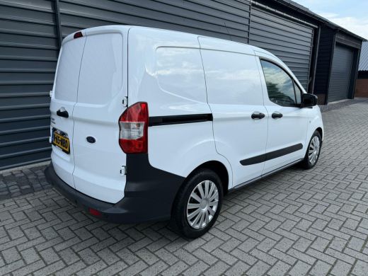 Ford Transit Courier 1.0 Trend Benzine Airco Cruise Pdc V+A ActivLease financial lease