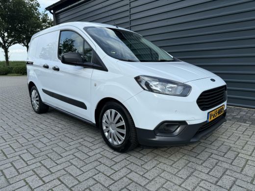 Ford Transit Courier 1.0 Trend Benzine Airco Cruise Pdc V+A ActivLease financial lease