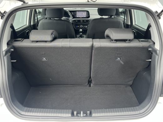 Hyundai i10 1.0 67pk Comfort | LED | Airco | Carplay | Navigatie | Bluetooth | Cruisecontrol | 1e Eigenaar ActivLease financial lease