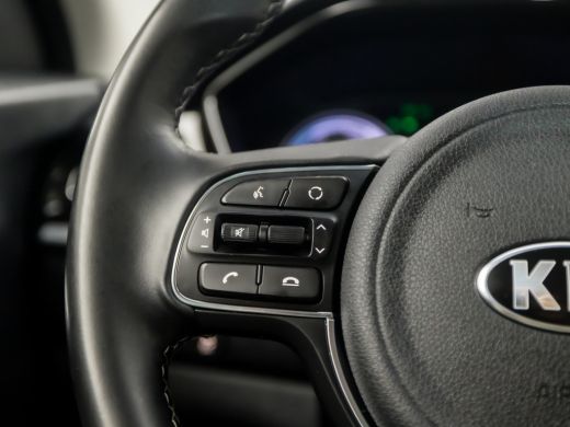 Kia Niro 1.6 GDi Hybrid DynamicLine 142Pk Automaat (APPLE CARPLAY, GROOT NAVI, LEDER, ADAPTIVE CRUISE, CAM... ActivLease financial lease