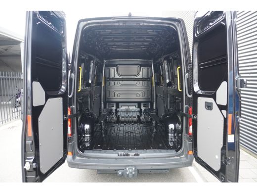 MAN TGE Man TGE 3.140 L3H3 Hoog Aut 2 schuifdeuren 35 2.0 Standaard L3 Hoog FACELIFT Commander BOMVOL! ActivLease financial lease