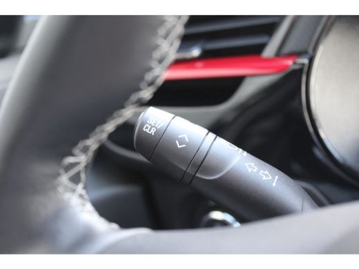 Opel Corsa-e EV 50KWH 136PK GS-LINE AUTOMAAT / NAVI / LEDER / CLIMA / PDC / 16" LMV / CAMERA / KEYLESS / FULL-... ActivLease financial lease