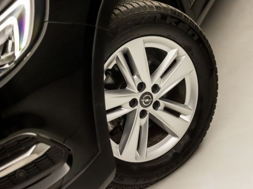Opel Grandland X 1.2 Turbo Sport Automaat (APPLE CARPLAY, GROOT NAVI, LANE ASSIST, SPORTSTOELEN, CRUISE, PARKEERSE... ActivLease financial lease