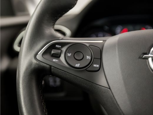 Opel Grandland X 1.2 Turbo Sport Automaat (APPLE CARPLAY, GROOT NAVI, LANE ASSIST, SPORTSTOELEN, CRUISE, PARKEERSE... ActivLease financial lease