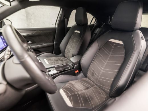 Opel Mokka 1.2 Turbo Ultimate (VIRTUAL COCKPIT, APPLE CARPLAY, GROOT NAVI, LEDER/ALCANTARA, STUUR/STOELVERWA... ActivLease financial lease