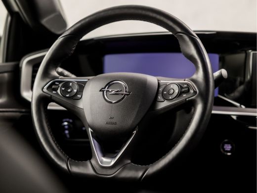 Opel Mokka 1.2 Turbo Ultimate (VIRTUAL COCKPIT, APPLE CARPLAY, GROOT NAVI, LEDER/ALCANTARA, STUUR/STOELVERWA... ActivLease financial lease