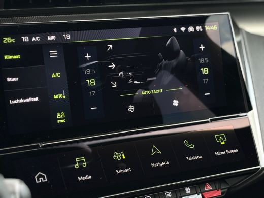 Peugeot 308 SW 1.2 Hybrid 136 e-DCS6 GT Airco AUTO | Navi Fullscreen | Apple Carplay/Android Auto | Achteruit... ActivLease financial lease