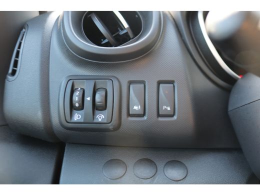 Renault Trafic 2.0 dCi 120pk L1 H1 Airco Navigatie 2x Schuifdeur ActivLease financial lease