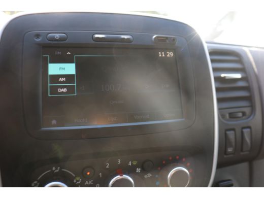 Renault Trafic 2.0 dCi 120pk L1 H1 Airco Navigatie 2x Schuifdeur ActivLease financial lease