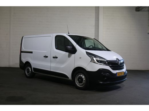 Renault Trafic 2.0 dCi 120pk L1 H1 Airco Navigatie 2x Schuifdeur ActivLease financial lease