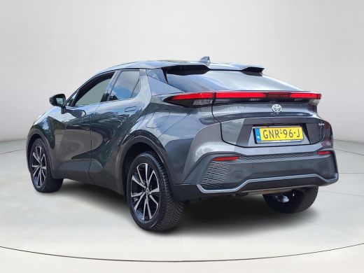 Toyota C-HR 1.8 Hybrid 140 Dynamic | Apple CarPlay | Blindspot | Parkeersensoren | Rijklaarprijs incl. garant... ActivLease financial lease