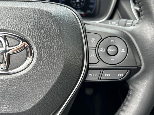 Toyota Corolla Cross Hybrid 140 Style | Apple CarPlay | Navigatie | Blindspot | Rijklaarprijs incl. garantie | ActivLease financial lease