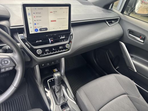 Toyota Corolla Cross Hybrid 200 AWD Style | 06-10141018 Voor meer informatie ActivLease financial lease