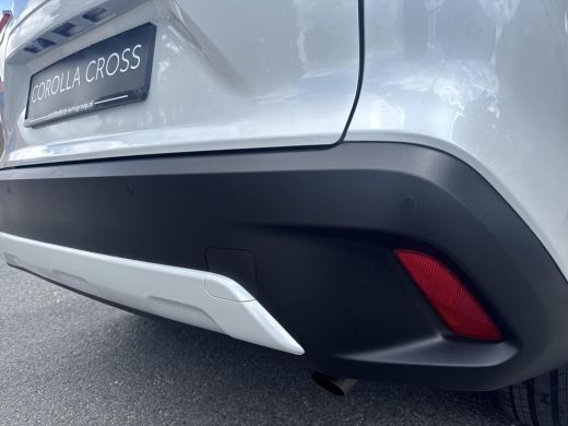 Toyota Corolla Cross Hybrid 200 AWD Style | 06-10141018 Voor meer informatie ActivLease financial lease
