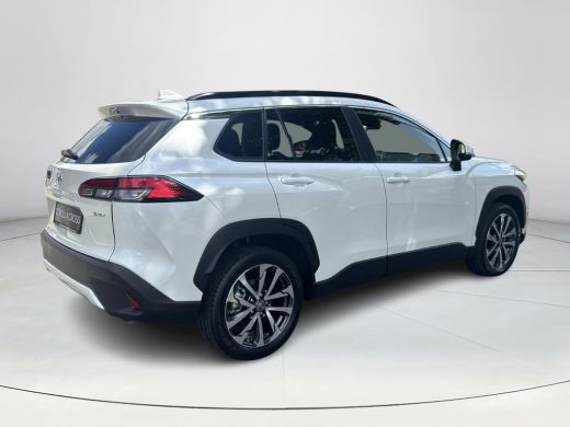 Toyota Corolla Cross Hybrid 200 AWD Style | 06-10141018 Voor meer informatie ActivLease financial lease