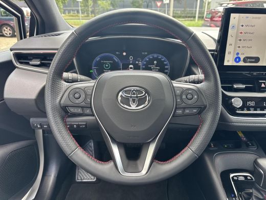 Toyota Corolla Touring Sports Hybrid 200 GR Sport Plus | 06-10141018 Voor meer informatie ActivLease financial lease