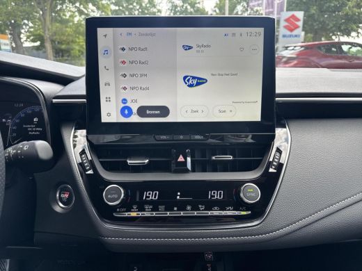 Toyota Corolla Touring Sports Hybrid 200 GR Sport Plus | 06-10141018 Voor meer informatie ActivLease financial lease