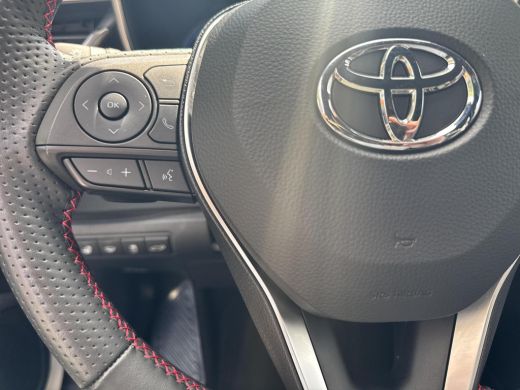Toyota Corolla Touring Sports Hybrid 200 GR Sport Plus | 06-10141018 Voor meer informatie ActivLease financial lease