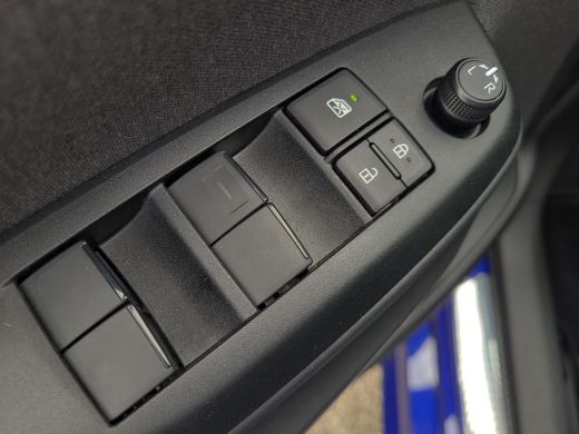 Toyota Yaris 1.5 Hybrid 115 First Edition | Apple CarPlay | Navigatie | NL Auto | Rijklaarprijs incl. garantie | ActivLease financial lease