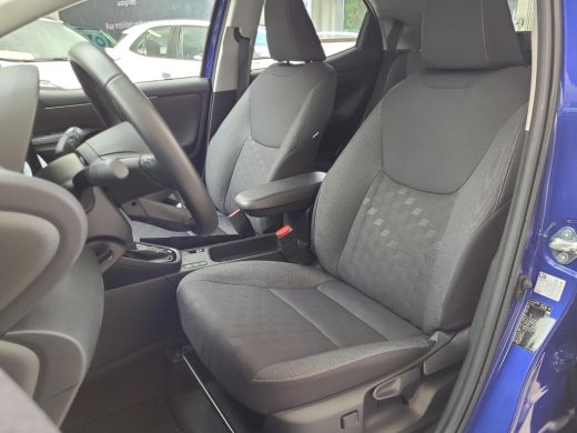 Toyota Yaris 1.5 Hybrid 115 First Edition | Apple CarPlay | Navigatie | NL Auto | Rijklaarprijs incl. garantie | ActivLease financial lease