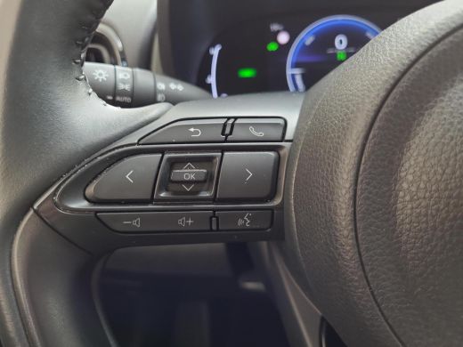 Toyota Yaris 1.5 Hybrid 115 First Edition | Apple CarPlay | Navigatie | NL Auto | Rijklaarprijs incl. garantie | ActivLease financial lease