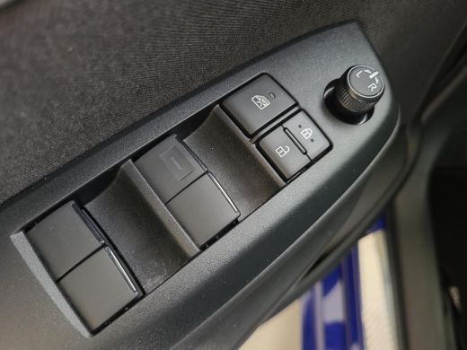 Toyota Yaris 1.5 Hybrid 115 First Edition | Apple CarPlay | Navigatie | NL Auto | Rijklaarprijs incl. garantie | ActivLease financial lease