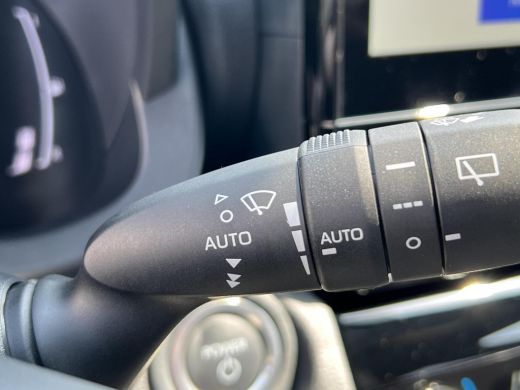 Toyota Yaris Cross 1.5 Hybrid 115 Dynamic ActivLease financial lease
