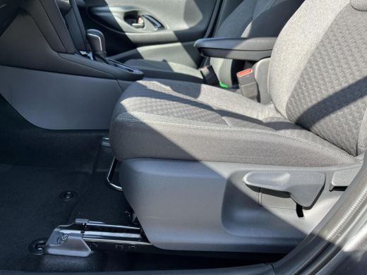 Toyota Yaris Cross 1.5 Hybrid 115 Dynamic + comfort pack! | ActivLease financial lease