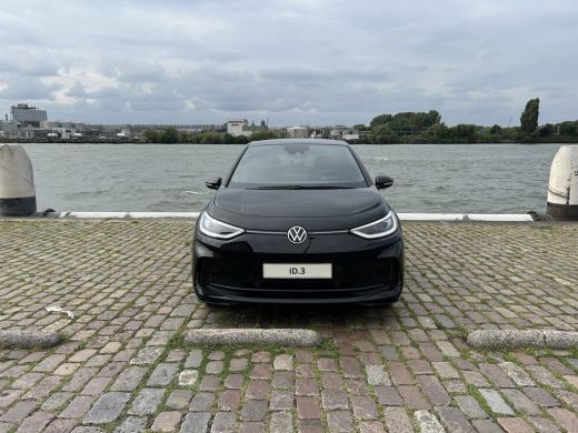 Volkswagen ID.3 Pro Limited Edition 59 kWh | Adaptive cruise control | achteruitrijcamera | 429km actieradius ActivLease financial lease