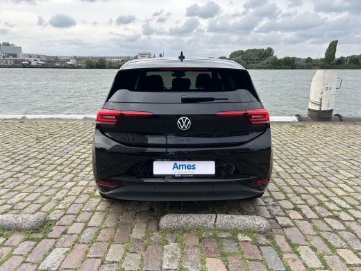 Volkswagen ID.3 Pro Limited Edition 59 kWh | Adaptive cruise control | achteruitrijcamera | 429km actieradius ActivLease financial lease