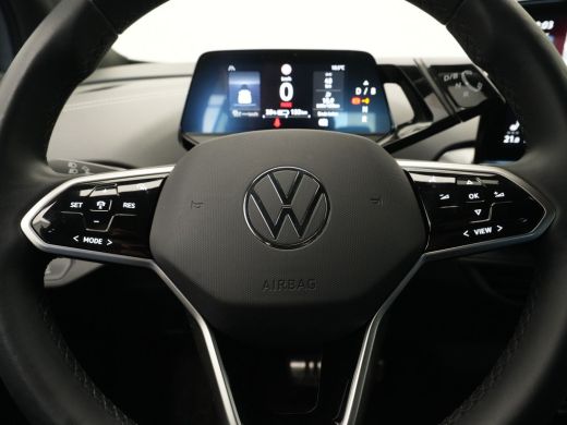 Volkswagen ID.5 Pro Business 77 kWh Navigatie Camera Acc Clima 128 ActivLease financial lease