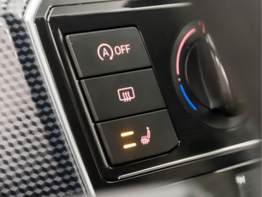 Volkswagen up! 1.0 BMT High Up! (5 DEURS, BLUETOOTH, STOELVERWARMING, SPORTSTOELEN, LM VELGEN, GETINT GLAS, ELEK... ActivLease financial lease