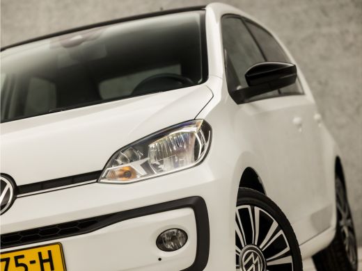 Volkswagen up! 1.0 BMT High Up! (5 DEURS, BLUETOOTH, STOELVERWARMING, SPORTSTOELEN, LM VELGEN, GETINT GLAS, ELEK... ActivLease financial lease
