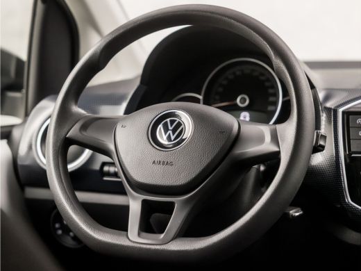 Volkswagen up! 1.0 BMT High Up! (5 DEURS, BLUETOOTH, STOELVERWARMING, SPORTSTOELEN, LM VELGEN, GETINT GLAS, ELEK... ActivLease financial lease