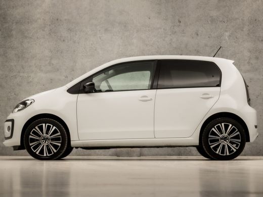 Volkswagen up! 1.0 BMT High Up! (5 DEURS, BLUETOOTH, STOELVERWARMING, SPORTSTOELEN, LM VELGEN, GETINT GLAS, ELEK... ActivLease financial lease
