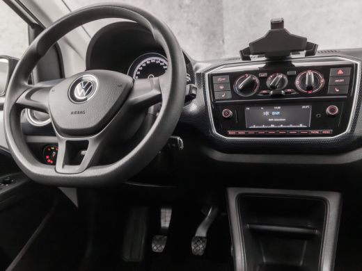 Volkswagen up! 1.0 BMT High Up! (5 DEURS, BLUETOOTH, STOELVERWARMING, SPORTSTOELEN, LM VELGEN, GETINT GLAS, ELEK... ActivLease financial lease