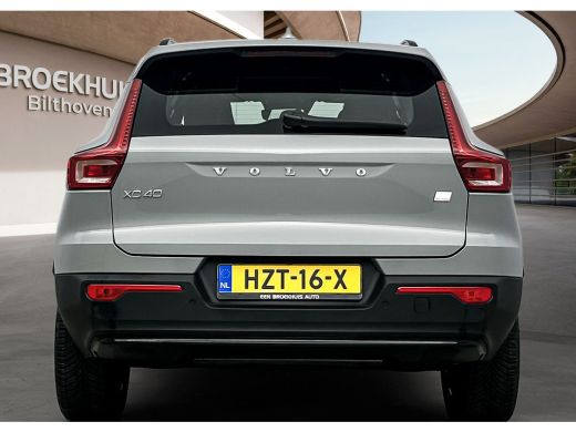 Volvo  XC40 1.5 T4 Recharge Plus Dark | Voorruit verwarming | Trekhaak | PDC + 360 Camera | Adaptive Cruiscon... ActivLease financial lease