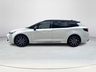 Toyota Corolla Touring Sports Hybrid 200 GR Sport Plus | 06-10141018 Voor meer informatie