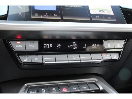 Audi RS3 2.5 TFSI RS3 400PK QUATTRO | PANO DAK | BLACK OPTIC | ALCANTARA STUUR | HEAD UP DISPLAY | CAMERA ... ActivLease financial lease