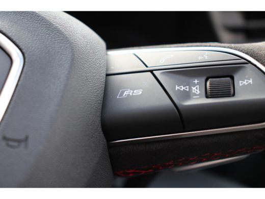 Audi RS3 2.5 TFSI RS3 400PK QUATTRO | PANO DAK | BLACK OPTIC | ALCANTARA STUUR | HEAD UP DISPLAY | CAMERA ... ActivLease financial lease