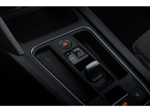 CUPRA Formentor 1.4 TSI e-Hybrid 204pk Essential | Carplay | Panoramadak | stoel- stuurverwarming | ActivLease financial lease