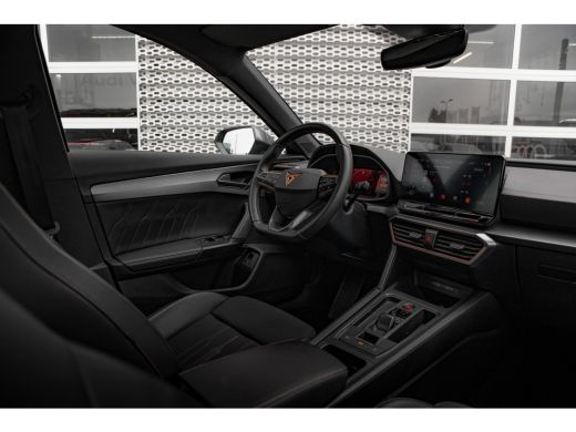 CUPRA Formentor 1.4 TSI e-Hybrid 204pk Essential | Carplay | Panoramadak | stoel- stuurverwarming | ActivLease financial lease
