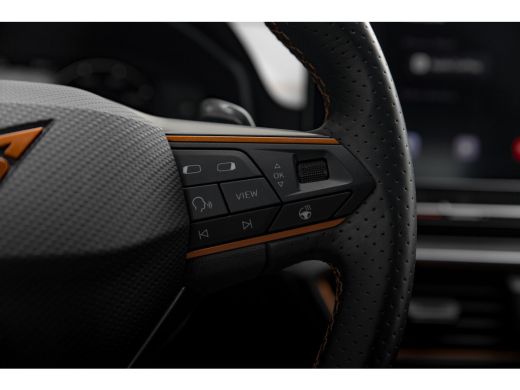 CUPRA Formentor 1.4 TSI e-Hybrid 204pk Essential | Carplay | Panoramadak | stoel- stuurverwarming | ActivLease financial lease