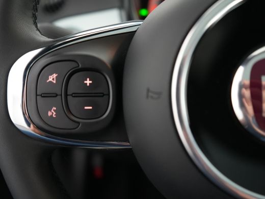 Fiat 500 1.0 Hybrid Dolcevita ActivLease financial lease