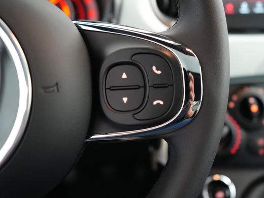 Fiat 500 1.0 Hybrid Dolcevita ActivLease financial lease