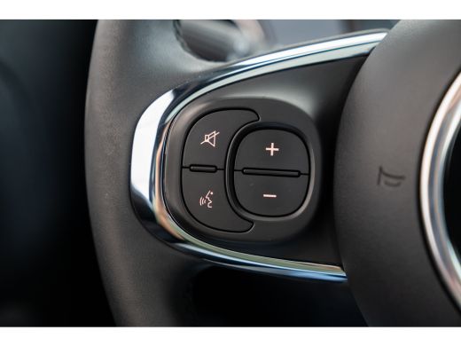 Fiat 500 1.0 Hybrid Dolcevita Finale | Parkeersensoren | Panoramadak | Apple Carplay & Android Auto | Crui... ActivLease financial lease